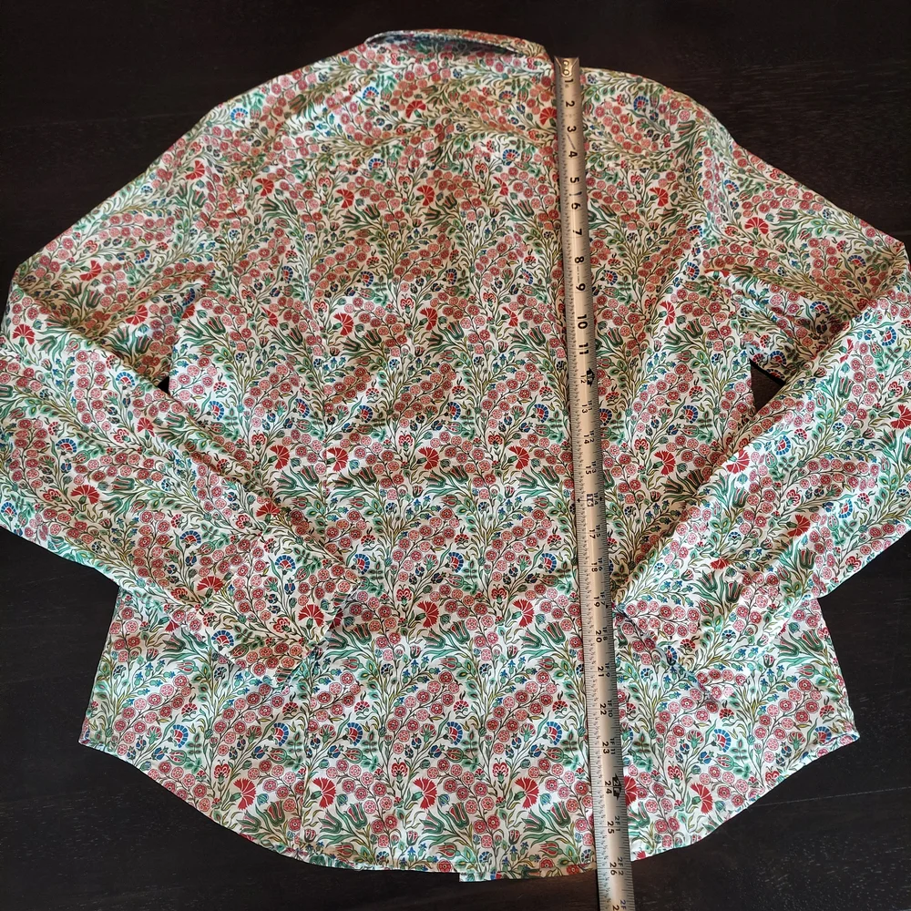 J. Crew Art Fabrics Floral Women's Button Down Shirt - Picture 2 of 6